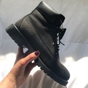 Black Timbs